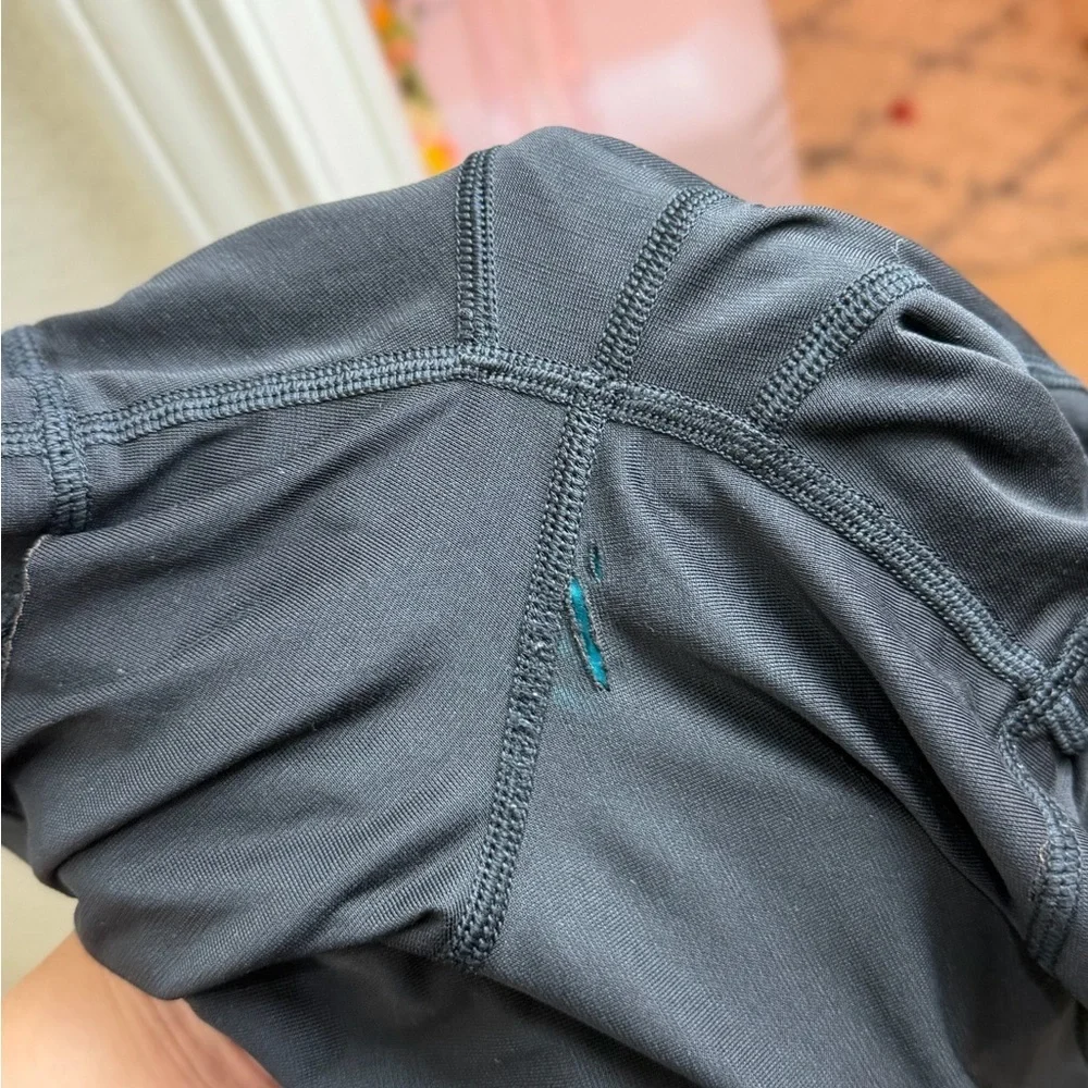 Lululemon run response heathered lined Shorts in a dark teal size L